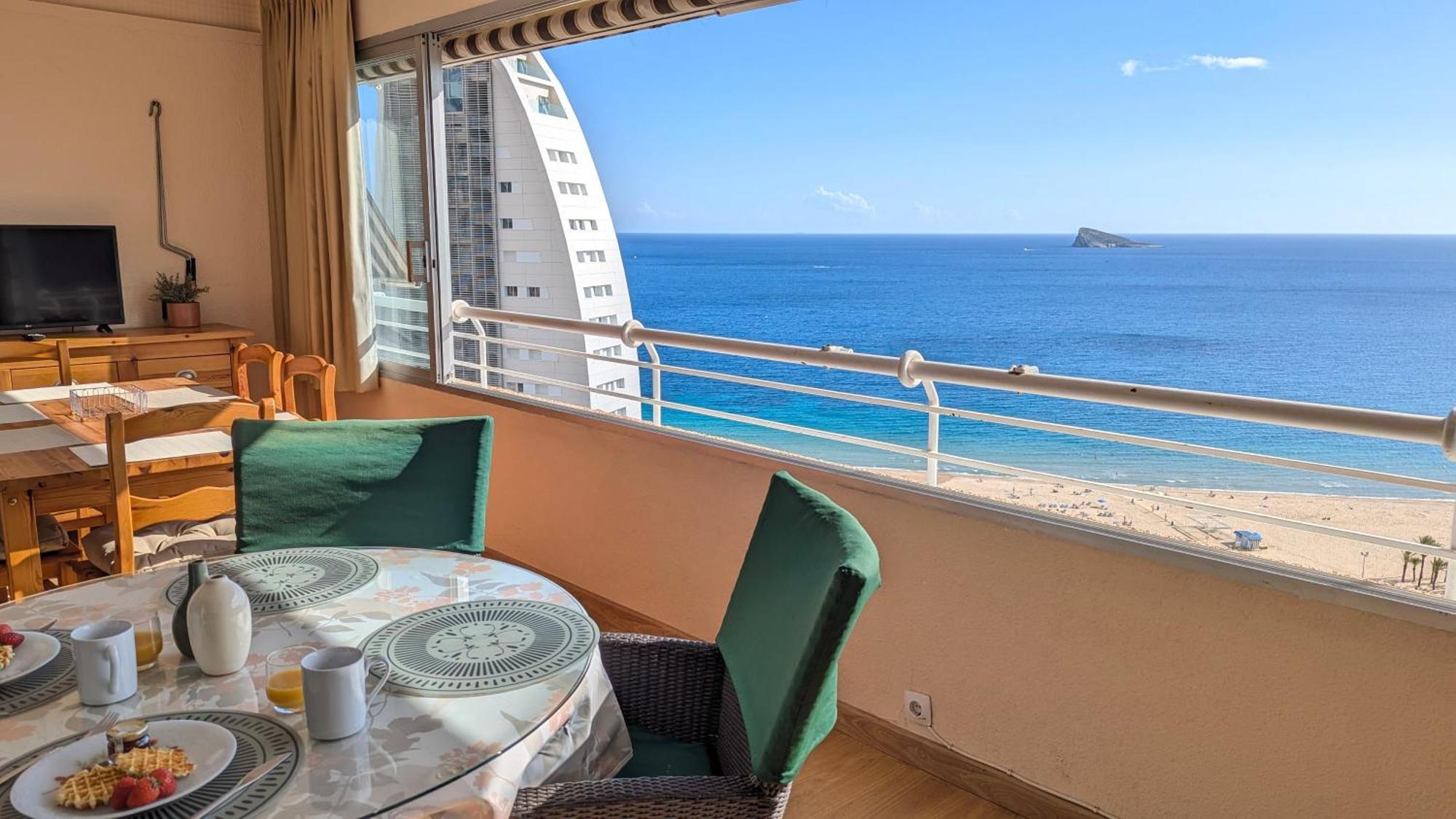 Coblanca Blue Sky Apartment Бенидорм Екстериор снимка